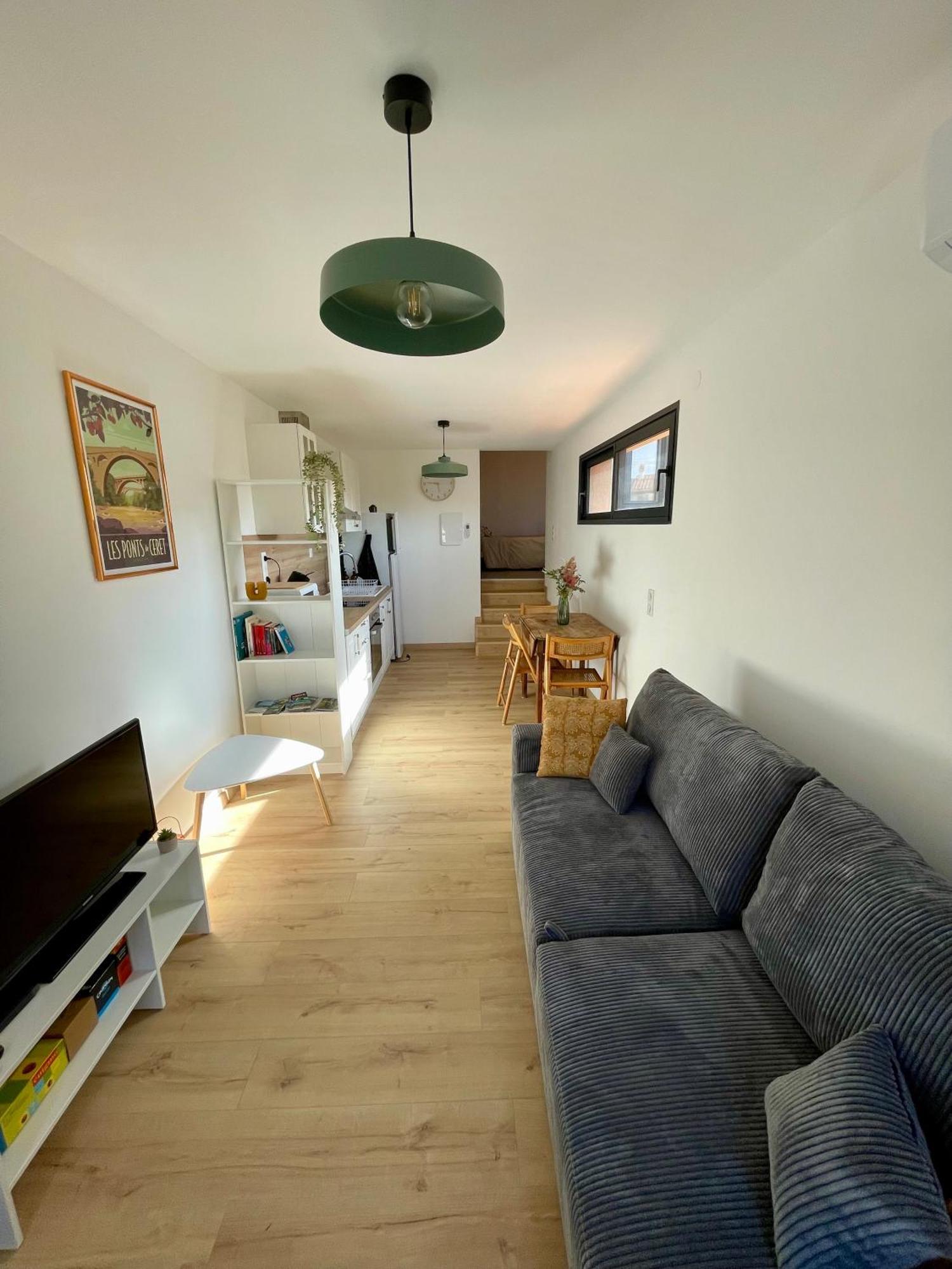 Bel Appartement A เซเรต์ ภายนอก รูปภาพ